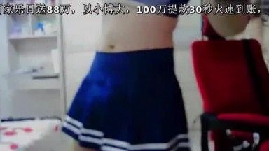 超淫荡水手服学生妹