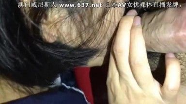 高三小女友做爱疯狂玩刺激学生装水手服吊带黑丝跪舔J8沙