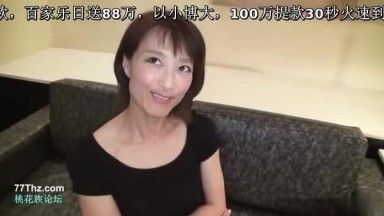 しずえ?-?激撮！！肉食系美人妻の裏の顔！旦那と息子が知らない本性???変态性の解放???、アナルを舐め回す私は、チンポ狂いの雌犬なの？？