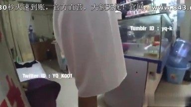 美女情趣内衣店勾引老板打一炮就免费获得情趣用品