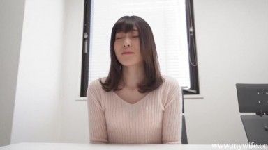 [人妻偷情愿望]超美素人妻系列  川口 かなで 年齢