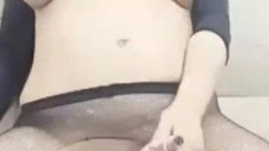 清纯巨乳妹子腿超开让你一次看清楚美穴