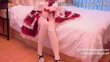 极品靓乳美少女铃木美咲2019最强大尺度新作-淫欲X交友人的LO娘 美乳粉穴 原版私拍59P 超清1080P原版无水印