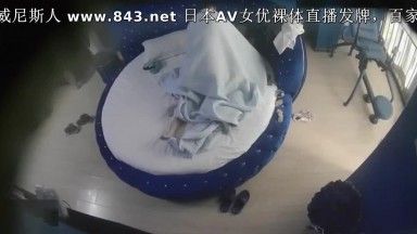 模特级别身材的大学生漂亮美女情趣宾馆约会男友年轻人很猛一顿大力输出