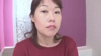 已婚妇女吞精液 78 - 上面和下面！头发花白又伤心又难过