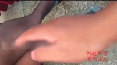 Serie de mujeres maduras con medias negras_El primer episodio de la penetración trasera se folla el gran culo y las nalgas-por Lao Fei