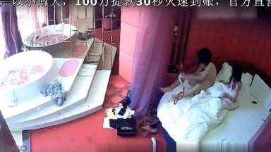 A love hotel secretly filmed lesbian sisters blowing out candles, making wishes, eating a few bites, and having fun on their birthday. It turns out that this is how they play. The technique is very skillful.