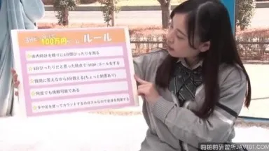 拼命忍住声音的妹妹由香，平生第一次体验束缚玩具