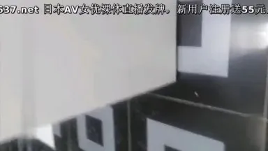 誰かがあなたの隣で歌っている間、KTVのトイレでこっそりあなたを撃ち殺します。