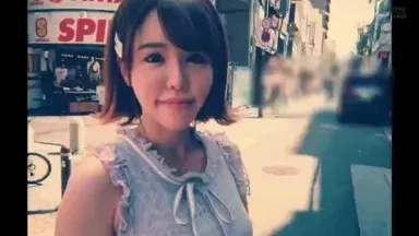 Apparizione AV d'emergenza: la donna Y#utuber di Osaka si toglie i vestiti! È una piccola diavoletta super temuta, ma è sorprendentemente seria. È carino. Seni della coppa Rocket H Tsukino Nonomiya