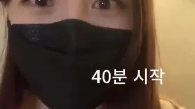 [Korea] The big-breasted sister started a live broadcast as soon as she got home~ Take a bath before going to bed and show it to the dads~