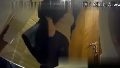 The latest leaked secret video of two attractive girls standing in the bathroom and peeing in the hotel women's toilet