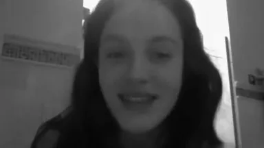 [Europa y América] Se filtró el video sexual de Jessica Brown Findlay (3)