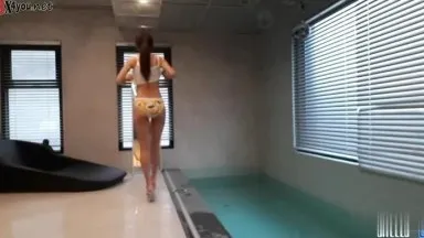 [Südkorea] Schöne Ankerin treibt Sport im Wasser und zeigt ihre gute Figur im Bikini!!