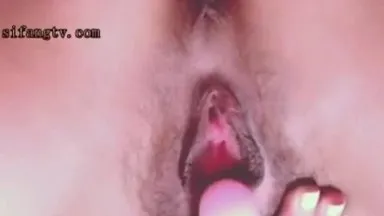 The passionate private video of a pornographic porn star with a top figure and a rich man leaked out~ A fierce fight with beautiful breasts without a condom!! There is also a close-up of the bare condom clip~