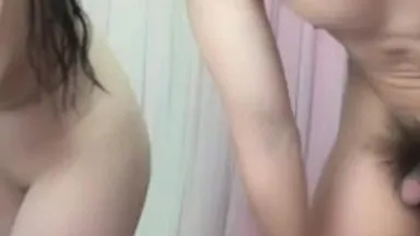 Little cute platform (formerly kawaii) beautiful beauty anchor FH Xishui has a paid sex show. The beauty's pussy is hairless and pink, very attractive