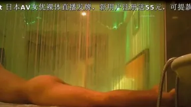 A high-end club paid 2,000 yuan to choose two sexy and beautiful beauties to have sex with each other. Finally, they found the plump, sexy and beautiful girl in black stockings and couldn't help but keep fucking her, making her scream!