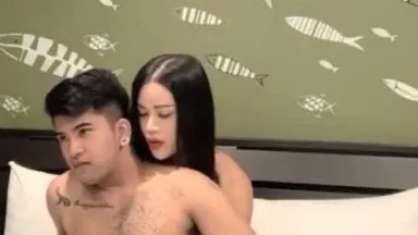 Fratelli tatuati fanno sesso con sorelle tailandesi