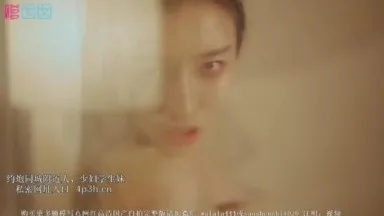 SWAG_喝醉女鄰居進錯房，粉嫩美乳全裸掰穴沙發上後入