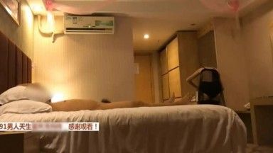 The price charged by a hotel escort for a high-looking, top-notch part-time college beauty is too high. You have to wear a condom to do it for 1,000 yuan. Even if you are pretty, you have to fuck her. Mandarin dialogue!.mp4