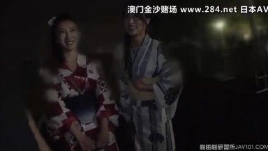 200GANA-2133 花火大会接机 07 穿着浴衣的美女从港未来的花火大会回来，被高级酒店和香槟勾搭上带回家♪ 她似乎无法从酒精中思考自己，于是她脱下浴衣，照做。甚至我自己？