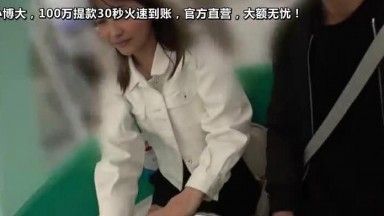 300MIUM-427 【美乳ギャル】E乳カフェ店員を彼女としてレンタル！口説き落として本来禁止のエロ行為までヤリまくった一部始終を完全REC！プリッと