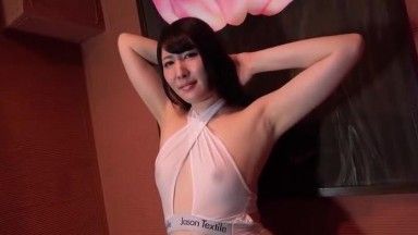 HEYZO  川上香澄 ナマOKな美脚クイーンをハメまくる！