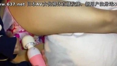 SHIROUTOZANMAI &lt;超得&gt;２タイトル詰め合わせ_モノホンの年下系動画&amp;素人娘の演技無しリアル潮吹き映像詰め合わせ