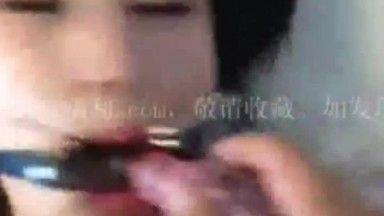 知名快手兔仙魅惑啪啪性爱影片流出!!深喉咙无套抽插~小嘴硬塞假屌~!!