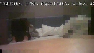 如果女人不愿意，你只要拼命揉她奶子戳她嫩穴就可以了