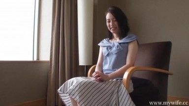 [人妻偷情愿望]超美素人妻系列  上田 麻里   年齢