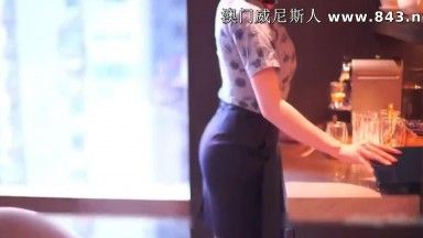 空姐兼职外围女黄某然酒店给富二代提供特殊服务