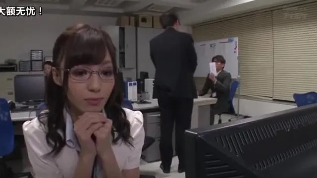 噂のエレベーターガールの昇天（上）への誘い 希志あいの