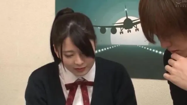 「請放我走！它要斷了！ ！ 「我受不了毫無防備的嫂子，當我用腳踝鎖活塞不斷從後面射精時，她突然變成了一個超級敏感的蕩婦，不斷抽搐和高潮。”