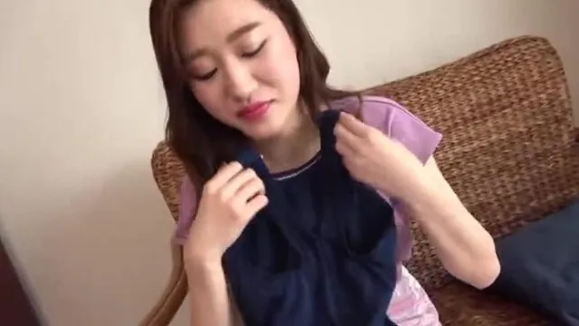 353HEN-013 【①出演：美竹すずさん/24歳/B92/W57/H85】【②服装：私服/スク水】【③収録フェチ(収録順)：顔/唇/歯/歯茎/下唇/舌/歯舐め/潤った歯/耳/後頭部/指/爪/手/足