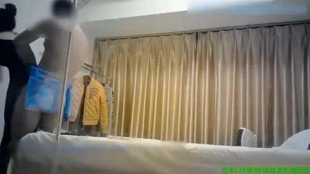 大鸡巴操的美女高呼：给我,要死了,我快不行了,操死我,