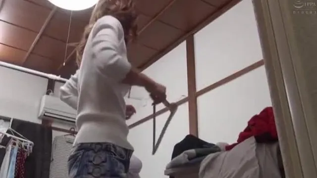 Monitoramento geral masculino/feminino AV. Experimento de entrega para estudantes universitárias amadoras limitadas a virgens que moram sozinhas Quando uma estudante universitária em Shibuya está sozinha com um estudante universitário virgem em um apartamento, ela recebe 100.000 injeções.