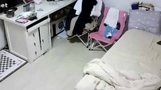 5480-偷拍胸大貌美的气质美女不穿衣服在家中来回走挑