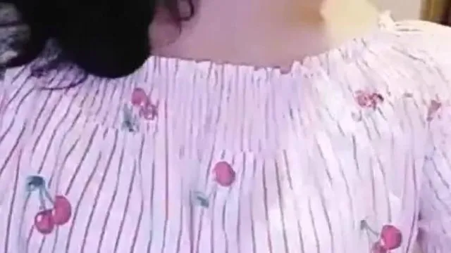 5255-气质良家少妇直播勾搭个像领导模样的胖大叔宾馆