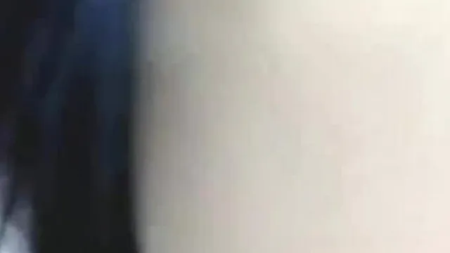 5212-皮肤很白的萝莉萌妹和大叔粉丝开房约炮貌似干了