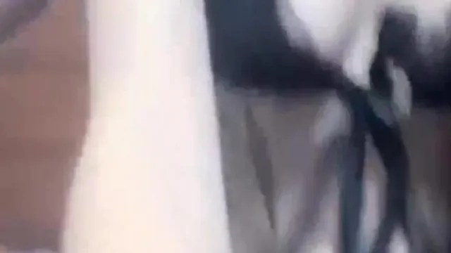 Petite soeur pure et mignonne montre gratuitement
