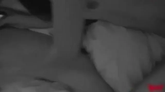 女女传教士体位玩的不亦乐乎 02