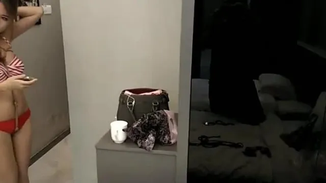 比基尼美女手铐麻绳伺候