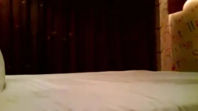 成都上艺校的妹妹骚的很做的时候男朋友打电话国语对白