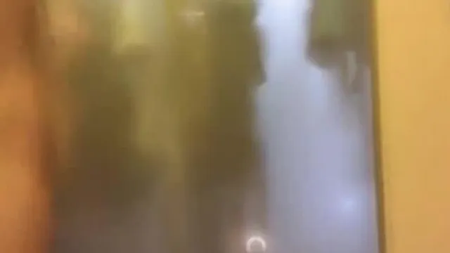 大一新生直播洗澡讲个不停诱惑不断