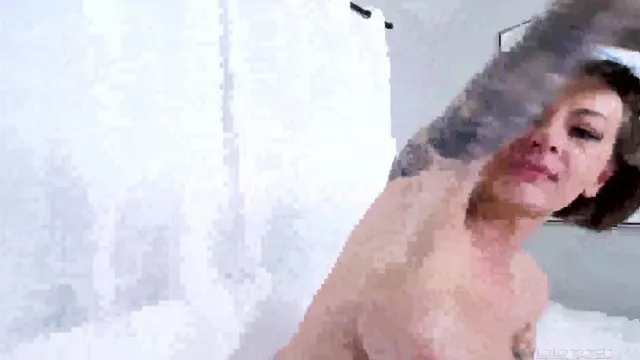 喉嚨 - 娜塔莎斯塔爾 - 草率的 BJ 技巧