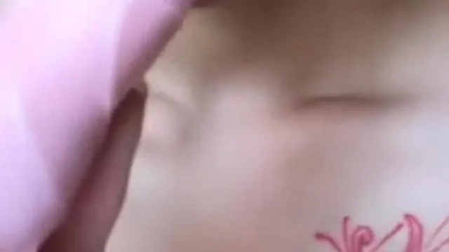 [Transmissão ao vivo de masturbação doméstica] A jovem modelo deusa sexy também precisa de sexo
