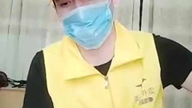 【国产直播操逼】毛毛整理的很好看的网红女主播