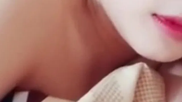 馒头逼配合炮击抽插浪叫享受带来的快感