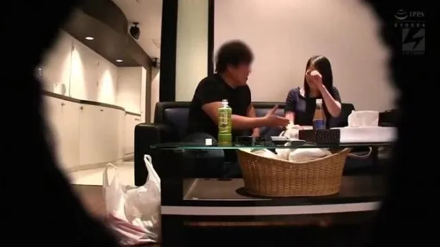 東北で見つけた●校卒業したてのスレてない田舎制服女子1